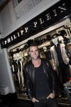 Amsterdam 7 februari 2013
Presentatie cover talkies met Olcay Gulsen en Philipp Plein erop.
Feestje is op de cd pc Hooftstraat bij cafe PC
Peter Smulders bv