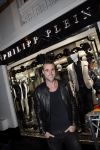 Amsterdam 7 februari 2013
Presentatie cover talkies met Olcay Gulsen en Philipp Plein erop.
Feestje is op de cd pc Hooftstraat bij cafe PC
Peter Smulders bv