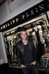 Amsterdam 7 februari 2013
Presentatie cover talkies met Olcay Gulsen en Philipp Plein erop.
Feestje is op de cd pc Hooftstraat bij cafe PC
Peter Smulders bv