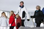 Lech, 18 Februari 2013 Fotoshoot Kon. huis in Lech tijdens de wintersportvakantie met o.a.: Koningin Beatrix, Prins Willem Alexander, Prinses Maxima, Prinses Amalia, Prinses Alexia en Prinses Ariane.
Foto Peter Smulders BV