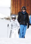 Lech, 18 Februari 2013 Fotoshoot Kon. huis in Lech tijdens de wintersportvakantie met o.a.: Koningin Beatrix, Prins Willem Alexander, Prinses Maxima, Prinses Amalia, Prinses Alexia en Prinses Ariane.
Foto Peter Smulders BV