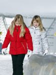 Lech, 18 Februari 2013 Fotoshoot Kon. huis in Lech tijdens de wintersportvakantie met o.a.: Koningin Beatrix, Prins Willem Alexander, Prinses Maxima, Prinses Amalia, Prinses Alexia en Prinses Ariane.
Foto Peter Smulders BV