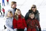 Lech, 18 Februari 2013 Fotoshoot Kon. huis in Lech tijdens de wintersportvakantie met o.a.: Koningin Beatrix, Prins Willem Alexander, Prinses Maxima, Prinses Amalia, Prinses Alexia en Prinses Ariane.
Foto Peter Smulders BV