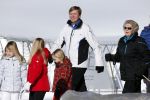 Lech, 18 Februari 2013 Fotoshoot Kon. huis in Lech tijdens de wintersportvakantie met o.a.: Koningin Beatrix, Prins Willem Alexander, Prinses Maxima, Prinses Amalia, Prinses Alexia en Prinses Ariane.
Foto Peter Smulders BV