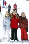 Lech, 18 Februari 2013 Fotoshoot Kon. huis in Lech tijdens de wintersportvakantie met o.a.: Koningin Beatrix, Prins Willem Alexander, Prinses Maxima, Prinses Amalia, Prinses Alexia en Prinses Ariane.
Foto Peter Smulders BV