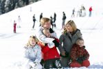 Lech, 18 Februari 2013 Fotoshoot Kon. huis in Lech tijdens de wintersportvakantie met o.a.: Koningin Beatrix, Prins Willem Alexander, Prinses Maxima, Prinses Amalia, Prinses Alexia en Prinses Ariane.
Foto Peter Smulders BV
