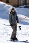 Lech, 18 Februari 2013 Fotoshoot Kon. huis in Lech tijdens de wintersportvakantie met o.a.: Koningin Beatrix, Prins Willem Alexander, Prinses Maxima, Prinses Amalia, Prinses Alexia en Prinses Ariane.
Foto Peter Smulders BV