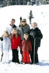 Lech, 18 Februari 2013 Fotoshoot Kon. huis in Lech tijdens de wintersportvakantie met o.a.: Koningin Beatrix, Prins Willem Alexander, Prinses Maxima, Prinses Amalia, Prinses Alexia en Prinses Ariane.
Foto Peter Smulders BV