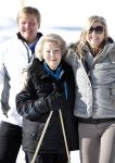 Lech, 18 Februari 2013 Fotoshoot Kon. huis in Lech tijdens de wintersportvakantie met o.a.: Koningin Beatrix, Prins Willem Alexander, Prinses Maxima, Prinses Amalia, Prinses Alexia en Prinses Ariane.
Foto Peter Smulders BV