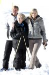 Lech, 18 Februari 2013 Fotoshoot Kon. huis in Lech tijdens de wintersportvakantie met o.a.: Koningin Beatrix, Prins Willem Alexander, Prinses Maxima, Prinses Amalia, Prinses Alexia en Prinses Ariane.
Foto Peter Smulders BV