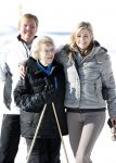 Lech, 18 Februari 2013 Fotoshoot Kon. huis in Lech tijdens de wintersportvakantie met o.a.: Koningin Beatrix, Prins Willem Alexander, Prinses Maxima, Prinses Amalia, Prinses Alexia en Prinses Ariane.
Foto Peter Smulders BV