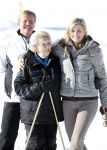 Lech, 18 Februari 2013 Fotoshoot Kon. huis in Lech tijdens de wintersportvakantie met o.a.: Koningin Beatrix, Prins Willem Alexander, Prinses Maxima, Prinses Amalia, Prinses Alexia en Prinses Ariane.
Foto Peter Smulders BV