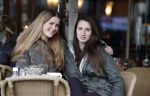 Amsterdam 4 februari 2013
Renee Gunning met een vriendin op terras.
Peter Smulders bv