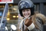 Amsterdam 28 januari 2013
Renee Gunning op vespa scooter.
Peter Smulders bv