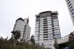 Istanbul 25 januari 2013
In dit Appartementen complex mede ontworpen door Giorgio Armani gaan Wesley Sneijder en zijn vrouw Yolanthe Sneijder cabau in een prachtige penthouse wonen met overzicht over heel Istanbul.
Peter Smulders bv