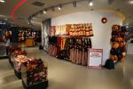 Istanbul 24 januari 2013
Op bezoek bij Wesley Sneijder en zijn vrouw Yolanthe Sneijder Cabau.
Ze slapen in het four seasons hotel . Wesley gaat spelen voor Galatasaray en wordt als een held binnengehaald. souvenirshop
Peter Smulders bv