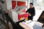 Istanbul 24 januari 2013
Op bezoek bij Wesley Sneijder en zijn vrouw Yolanthe Sneijder Cabau.
Ze slapen in het four seasons hotel . Wesley gaat spelen voor Galatasaray en wordt als een held binnengehaald. souvenirshop
Peter Smulders bv