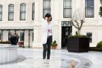 Istanbul 25 januari 2013
Yolanthe Sneijder Cabau samen met haar schoonvader Berrie Sneijder en hondje James in de tuin van het four seasons Hotel in Istanbul.
Peter Smulders bv