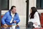 Istanbul 25 januari 2013
Yolanthe Sneijder Cabau samen met haar schoonvader Berrie Sneijder en hondje James in de tuin van het four seasons Hotel in Istanbul.
Peter Smulders bv