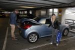 Schiphol 20 januari 2013
Ben Saunders haalt zijn vriendin Keet Yvonne Coldeweijer op op schiphol nadat zij naar Mauritius is geweest.
Peter Smulders bv