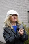Aalsmeer 17 januari 2014
Bonnie st Claire met haar hondjes bij haar huis.