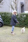 Aalsmeer 17 januari 2014
Bonnie st Claire met haar hondjes bij haar huis.