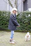Aalsmeer 17 januari 2014
Bonnie st Claire met haar hondjes bij haar huis.