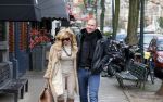 Amsterdam 13 januari 2014
Connie Breukhoven met nieuwe vriend Eugene v  Dun op de cornelis schuytstraat.
