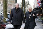 Amsterdam 13 januari 2013
Joop v Zijl met zijn vrouw op de cornelis schuytstraat.