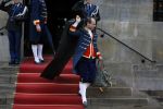 Amsterdam 15 januari 2014
Nieuwjaarsreceptie Koning Willem Alexander en Koningin Maxima in het paleis op de dam. Kleding en tas prinses Beatrix