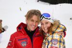 Flauchau (Ooostenrijk), 21 Januari 2014
Wintersport met Vinzzent, Frans Duijts, Django Wagner, Wolter Kroes, Nick Nielsen, Henk Dissel, Rene Schuurmans, Wesley Klein, Yes-R en Charly Luske
Rene Schuurmans met zijn vrouw Monic Schuurmans
Foto Peter Smulders BV.
