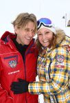 Flauchau (Ooostenrijk), 21 Januari 2014
Wintersport met Vinzzent, Frans Duijts, Django Wagner, Wolter Kroes, Nick Nielsen, Henk Dissel, Rene Schuurmans, Wesley Klein, Yes-R en Charly Luske
Rene Schuurmans met zijn vrouw Monic Schuurmans
Foto Peter Smulders BV.