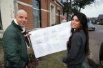 Apeldoorn 19 januari 2015
Melisa v d Meyde en Andy in haar salon en bij hun nieuwe huis. Melisa heeft voortaan de sizero van tamara Elbaz.