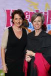 Breda 1 februari 2015
Premiere Heerlijk duurt het langst in het chasse theater.
Anne-Mieken Ruyten met zus