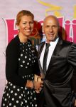 Breda 1 februari 2015
Premiere Heerlijk duurt het langst in het chasse theater.
Arnoud Pleket met vrouw
