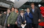 Amsterdam 8 februari 2015
Premiere Paddington in Pathe Arena met stemmencast Beau v Erven Dorens en Lange Frans.
Beau met zijn vrouw Selly en hun kinderen