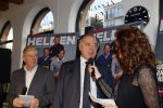 Amsterdam 2 februari 2015
Presentatie helden van Frits en Barbara Barend. Op de cover staan Guus Hiddink en Frank de Boer.
In het blad staan oa interviews met Jorien ter Mors Thijsje Oenema en Kai Reus.
De presentatie was bij gassan diamonds.
Benno Leeser