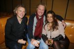 Amsterdam 26 januari 2015
CD presentatie Angela Groothuizen in people's place.
Angela treedt op met dochter Nona en haar andere dochter Lola filmt het concert.
Man Rob Mooij is natuurlijk ook aanwezig.
Bob Lewis Bart Brom en Esther Oosterbeek