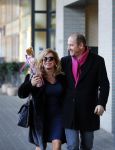 Amsterdam 24 januari 2014
Connie Bruekhoven Witteman doet bsamen met Eugene v Dun boodschappen op he gelderlandplein