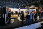 Amsterdam 26 januari 2015
Winston Post draait als dj op de buddha to buddha stand op de modefabriek in de rai.
Goldbergh van Sandra Peet heeft een mooie stand.
Portare heeft twee neiwue merken. Pierre v Hooijdonk staat er met Metro Sneakers.
Mooie container als stand en Goosecraft heeft een hele mooie stand.