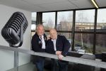 Hilversum 20 januari 2015
De deurzakkers op bezoek bij Erik de Zwart (radio Veronica) omdat ze 40 jaar geleden binnen kwamen in de top 40