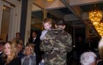 Amsterdam 28 januari 2015
Boekpresentatie Willeke Alberti in Carre.
Johnny de Mol reikt het eerste boek uit aan zijn moeder Willeke en Belinda Meuldijk die het boek geschreven heeft.
Ook zoon Kai  en zijn vrouw met zoon Finn zijn natuurlijk aanwezig