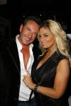 Uitgeest 19 januari 2015
Nieuwjaarsreceptie Henk Geels in Bobs saloon in uitgeest.
Gerard Joling met Bobbi Eden