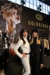 Amsterdam 26 januari 2015
Winston Post draait als dj op de buddha to buddha stand op de modefabriek in de rai.
Goldbergh van Sandra Peet heeft een mooie stand.
Portare heeft twee neiwue merken. Pierre v Hooijdonk staat er met Metro Sneakers.
Mooie container als stand en Goosecraft heeft een hele mooie stand.