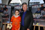 Amsterdam 2 februari 2015Presentatie helden van Frits en Barbara Barend. Op de cover staan Guus Hiddink en Frank de Boer.In het blad staan oa interviews met Jorien ter Mors Thijsje Oenema en Kai Reus.De presentatie was bij gassan diamonds.