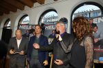 Amsterdam 2 februari 2015
Presentatie helden van Frits en Barbara Barend. Op de cover staan Guus Hiddink en Frank de Boer.
In het blad staan oa interviews met Jorien ter Mors Thijsje Oenema en Kai Reus.
De presentatie was bij gassan diamonds.