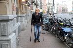 Amsterdam 8 februari 2015
Premiere Sonneveld in het nieuwe de la mar.
hans Klok met ex vriend op krukken
