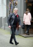 Amsterdam 27 januari 2015
Doutzen Kroes en Sunnery James met zoontje Phyllion achter de kinderwagen in Amsterdam zuid.Jan des Bouvrie loopt in Amsterdam zuid naar zijn porsche 911