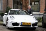 Amsterdam 27 januari 2015
Doutzen Kroes en Sunnery James met zoontje Phyllion achter de kinderwagen in Amsterdam zuid.Jan des Bouvrie loopt in Amsterdam zuid naar zijn porsche 911