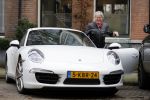 Amsterdam 27 januari 2015
Doutzen Kroes en Sunnery James met zoontje Phyllion achter de kinderwagen in Amsterdam zuid.Jan des Bouvrie loopt in Amsterdam zuid naar zijn porsche 911